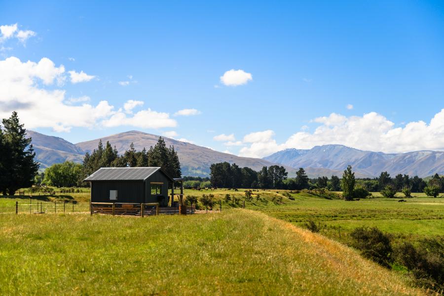 Prospect Cabin exterior